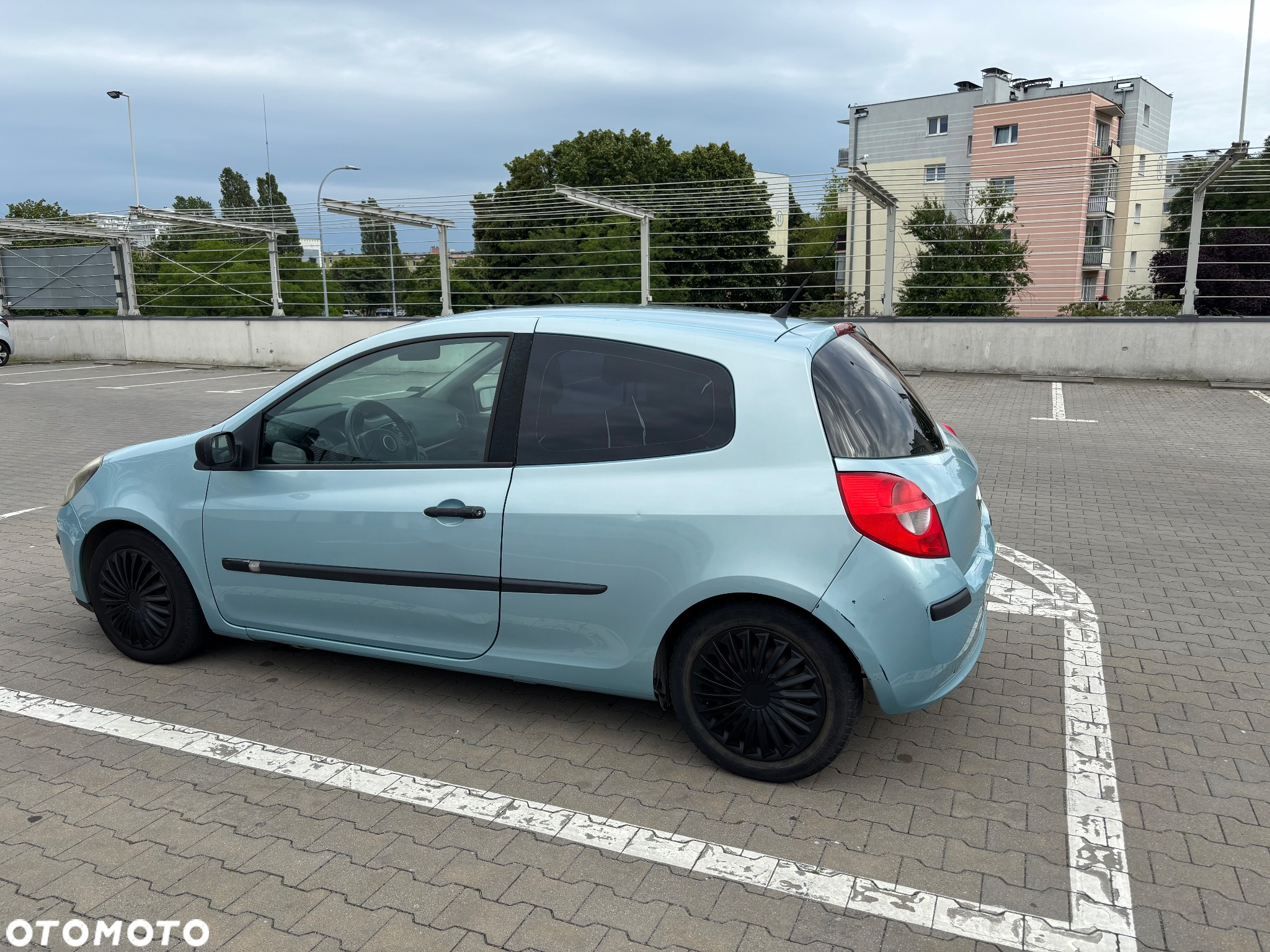 Renault Clio 1.2 16V 75 Collection - 5