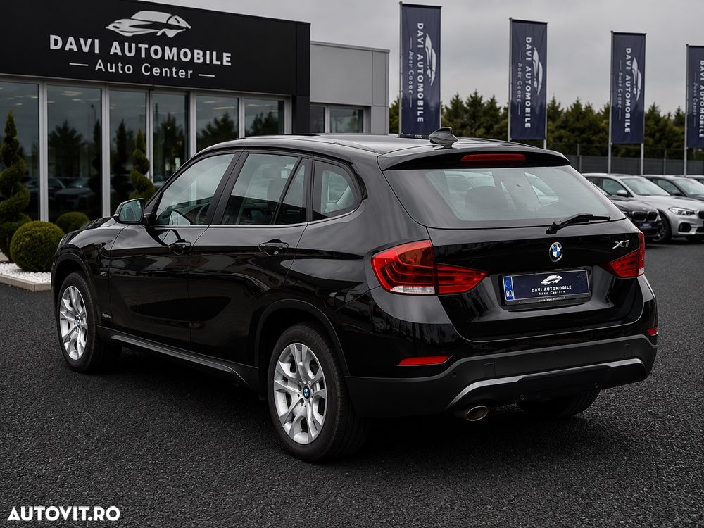 BMW X1 xDrive18d Aut. Sport Line - 4