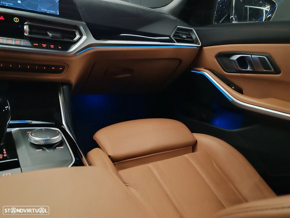 BMW 320 e Line Luxury Auto - 20