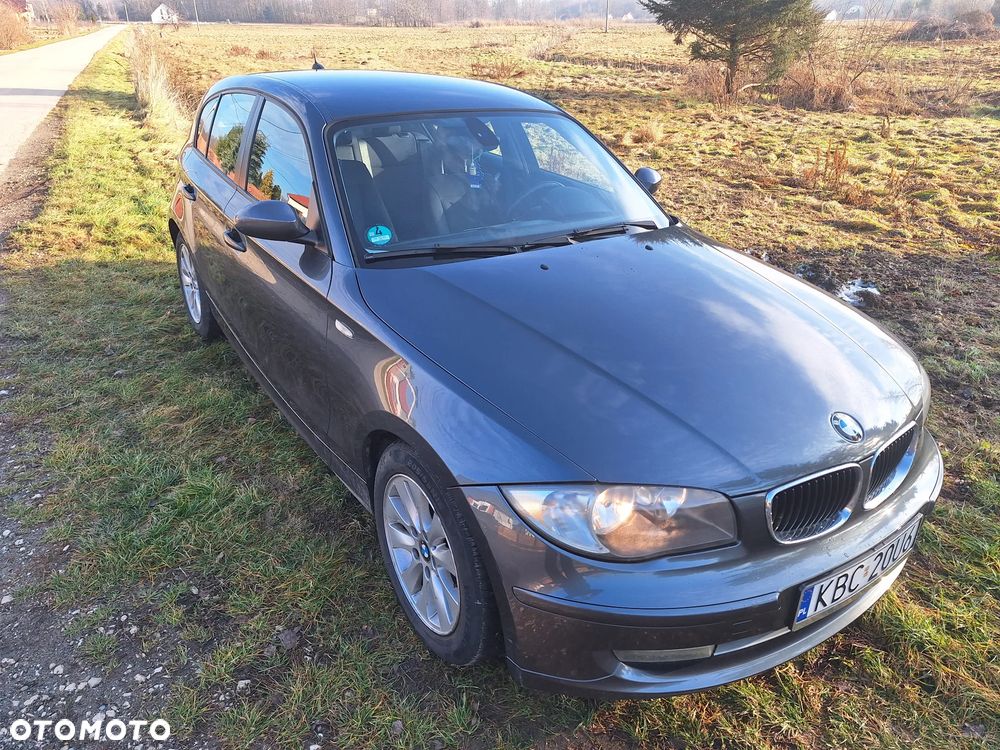 BMW Seria 1 120d DPF - 16