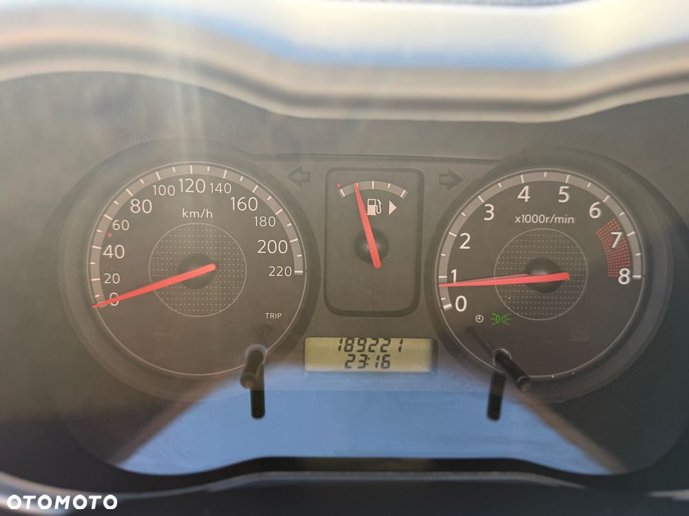 Nissan Note 1.4 Visia - 10