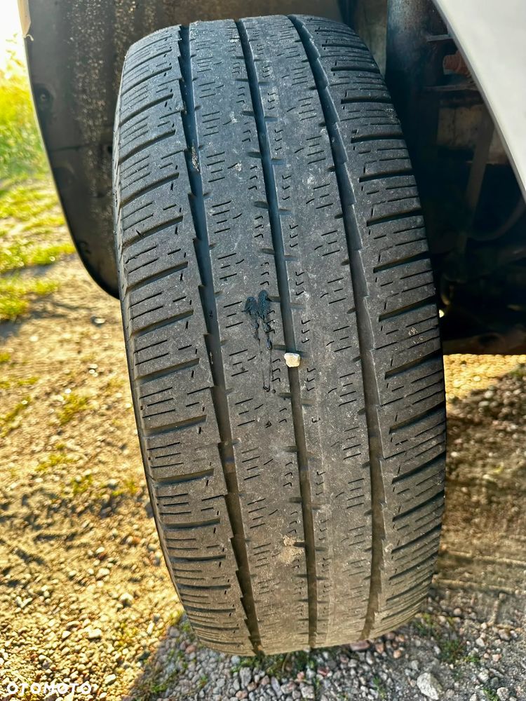 Volkswagen Transporter T6.1 Long Izoterma - 29