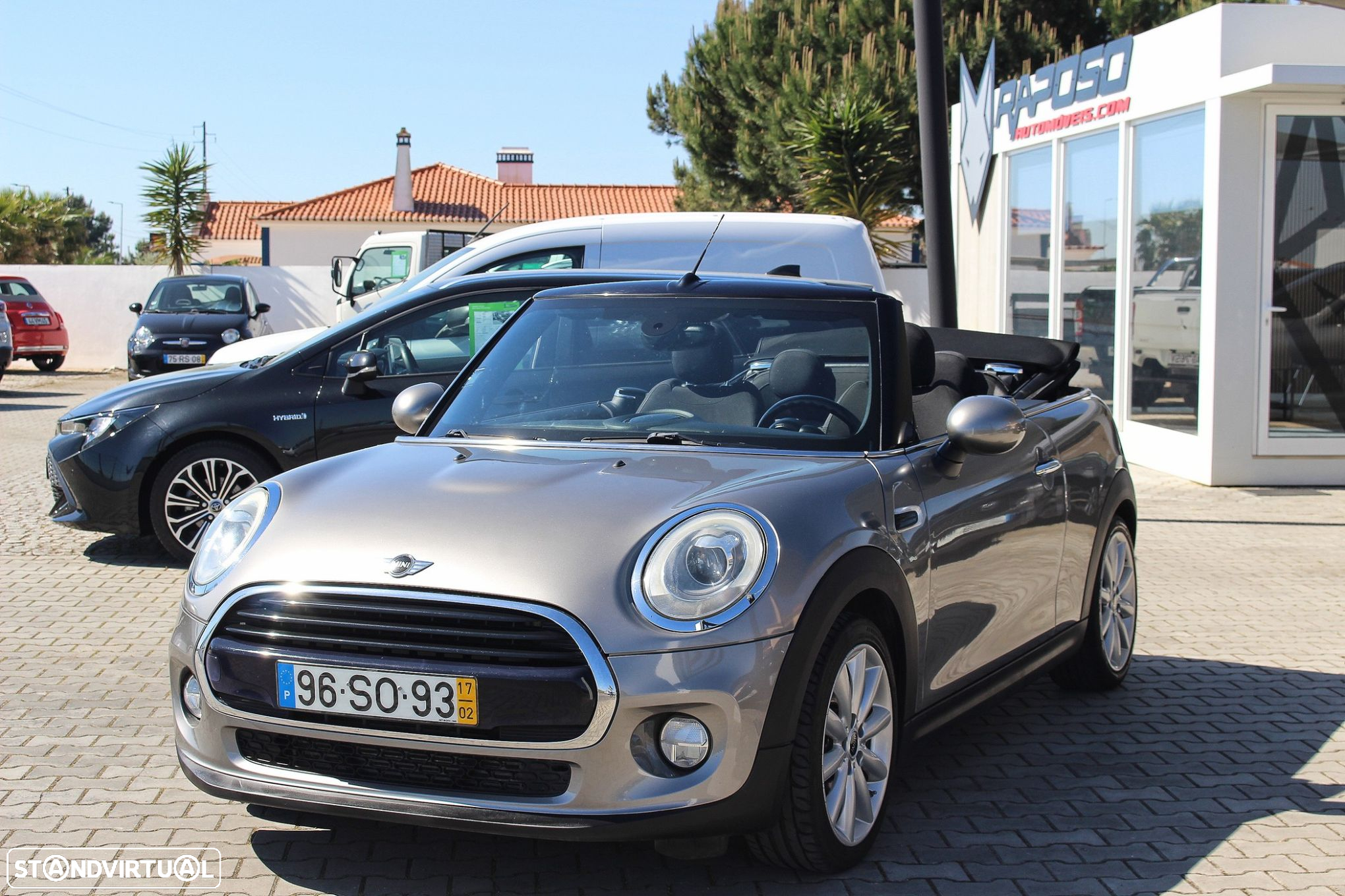 MINI Cabrio Cooper D - 9