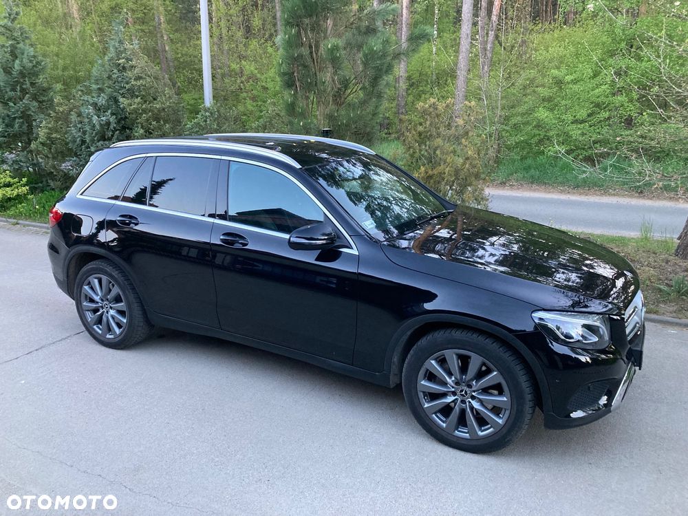 Mercedes-Benz GLC - 16
