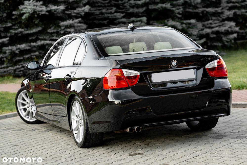 BMW Seria 3 325i - 8