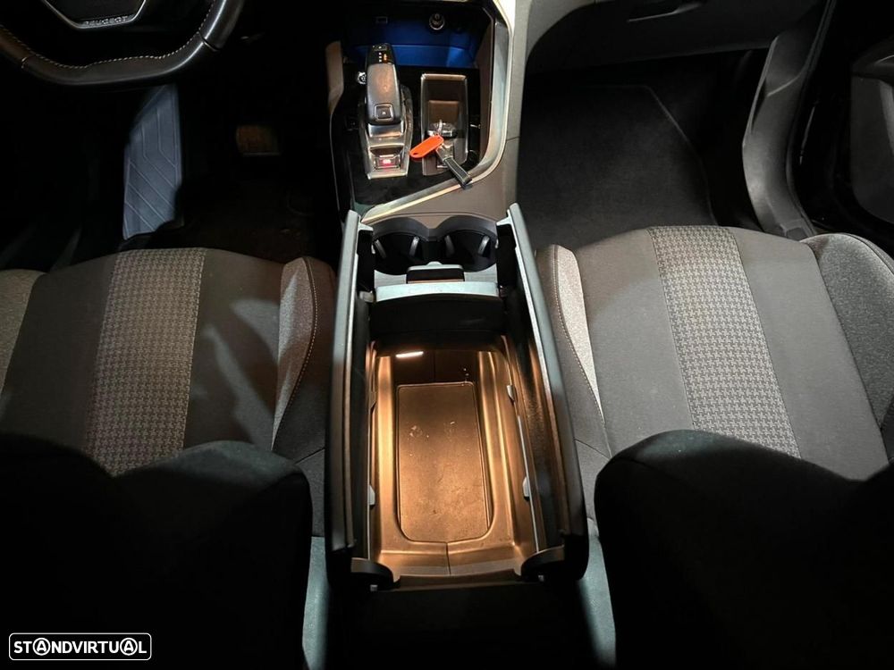 Peugeot 3008 BlueHDi 130 Stop & Start EAT8 Active Pack - 21