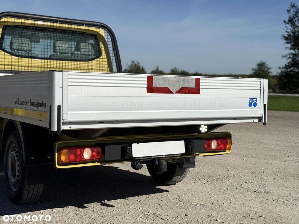 Volkswagen Transporter T-5 - 17