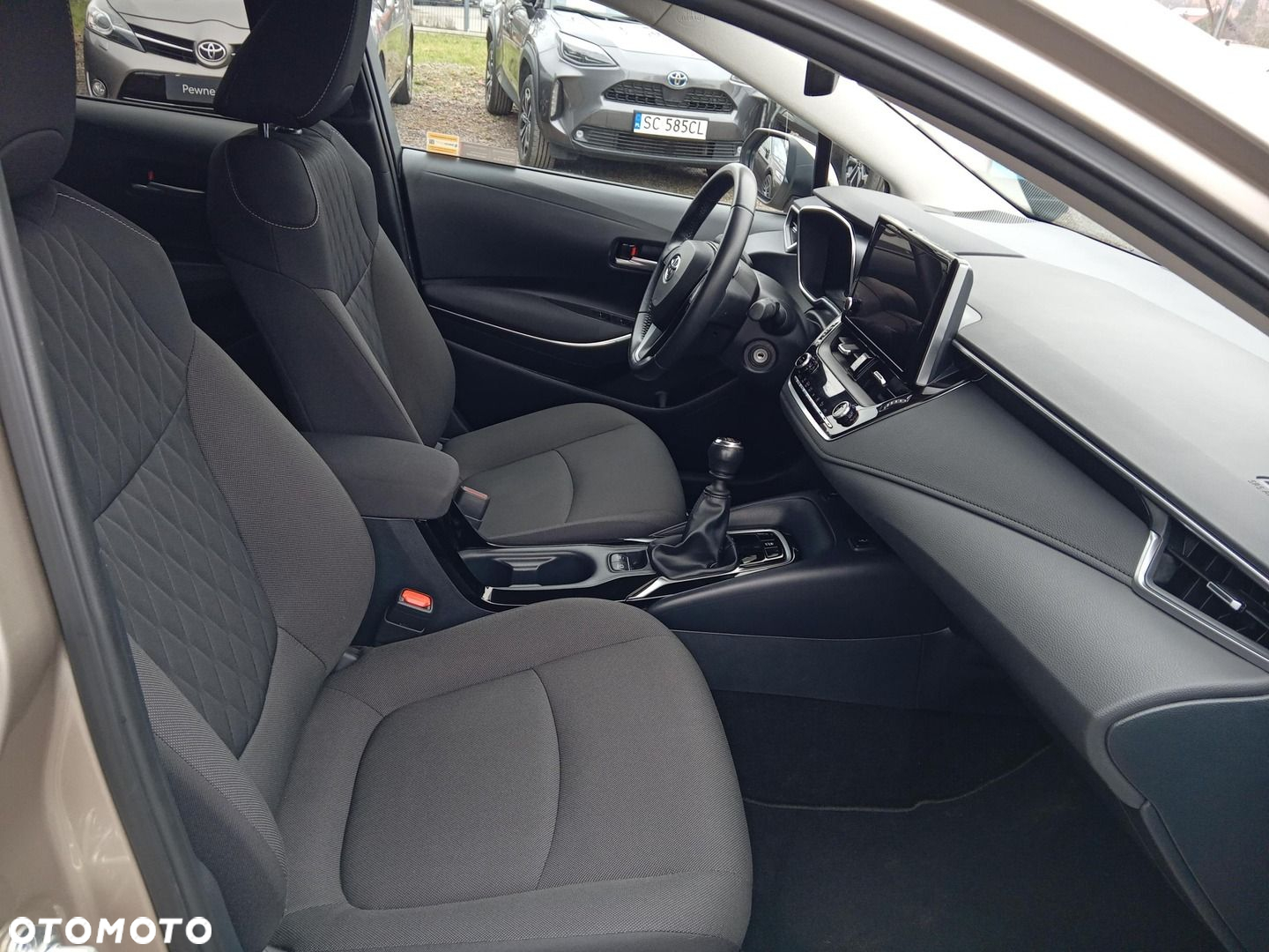 Toyota Corolla - 11