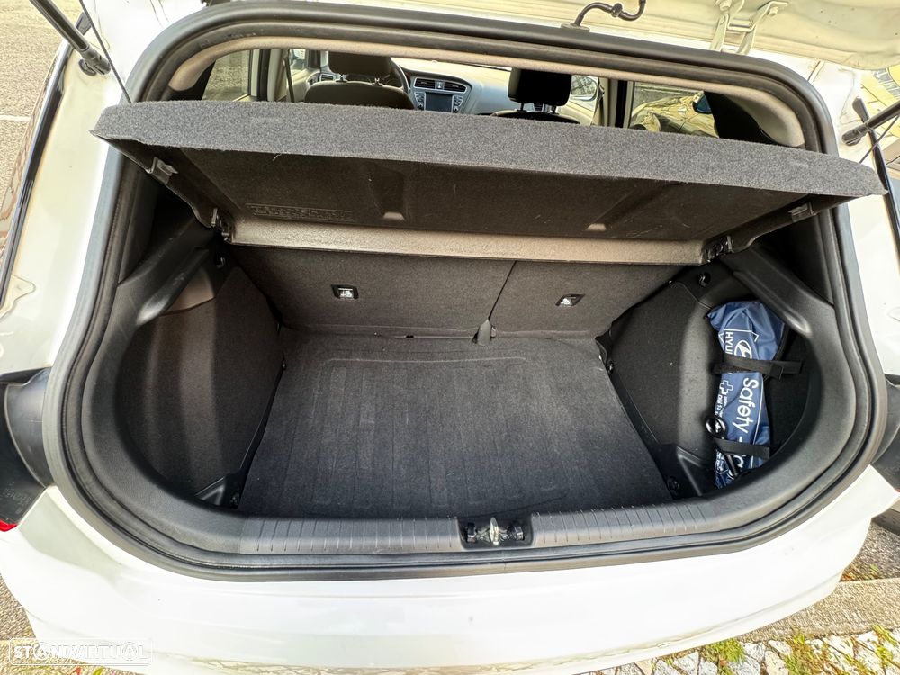 Hyundai i20 1.2 Classic - 15