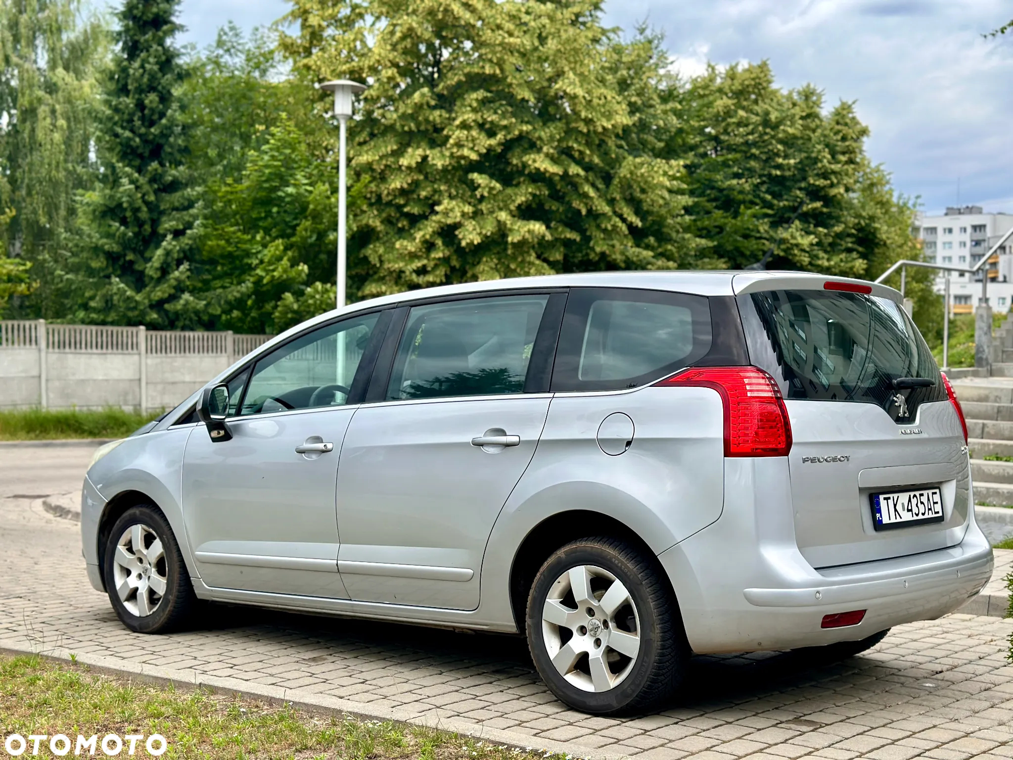 Peugeot 5008 - 4