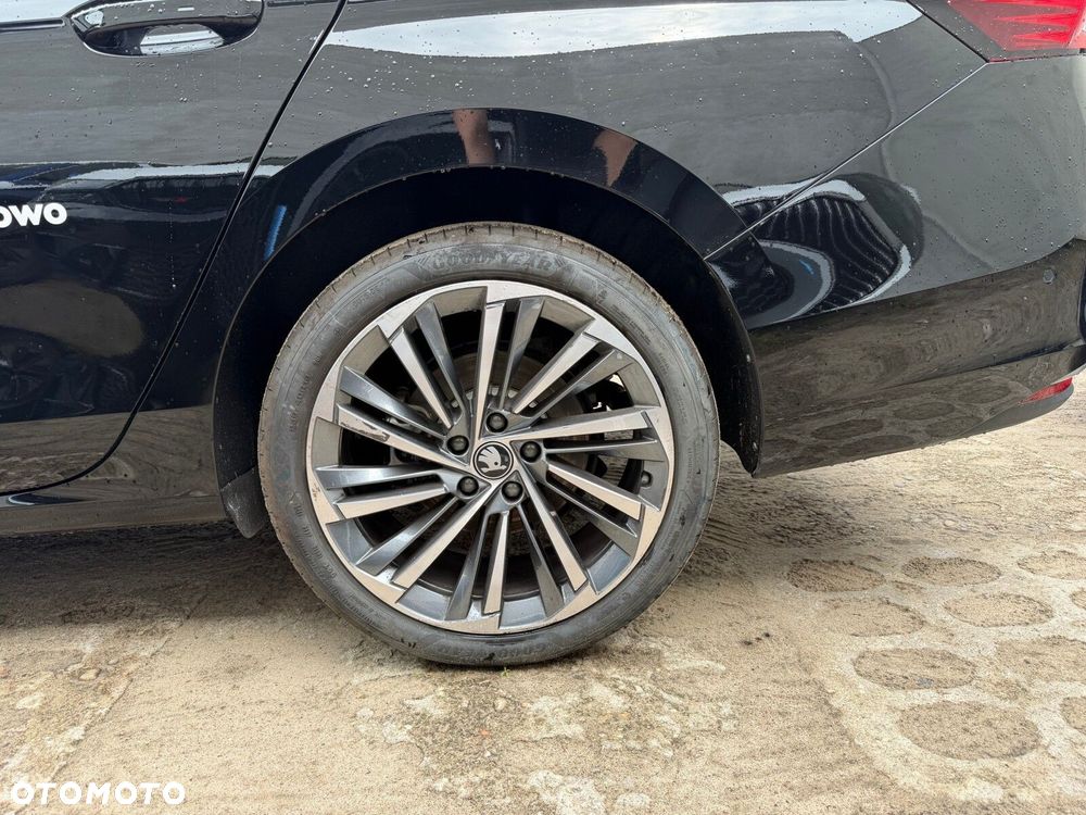 Skoda Superb 2.0 TSI L&K DSG - 31