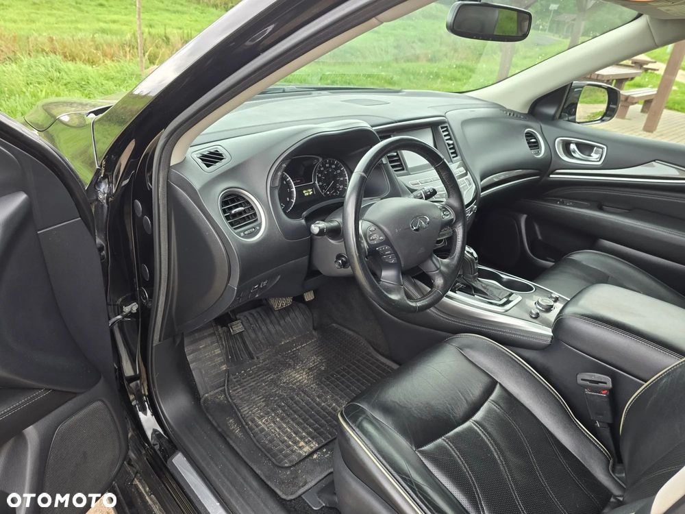 Infiniti QX60 - 10