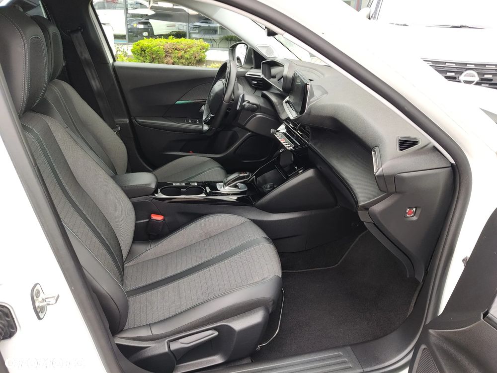 Peugeot 2008 1.5 BlueHDi Allure S&S EAT8 - 19