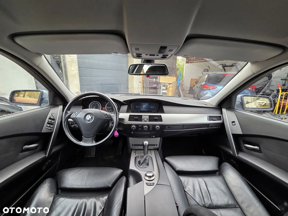 BMW Seria 5 - 32