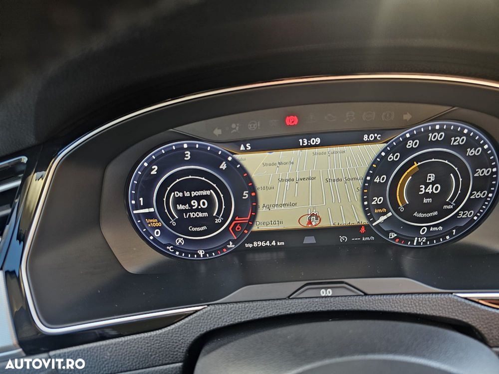 Volkswagen Passat 2.0 TDI Comfortline - 14