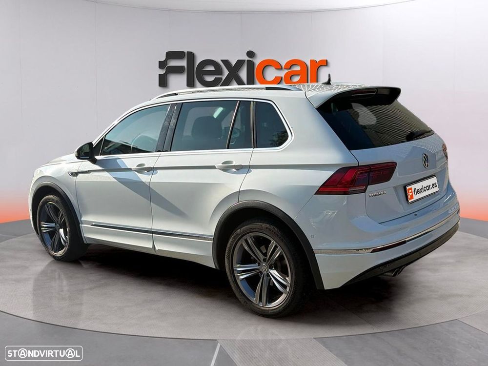 VW Tiguan 2.0 TDI R-Line DSG - 6