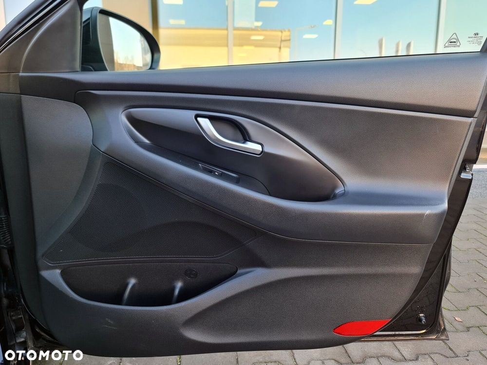 Hyundai i30 1.4 T-GDI Premiere Luxury - 33