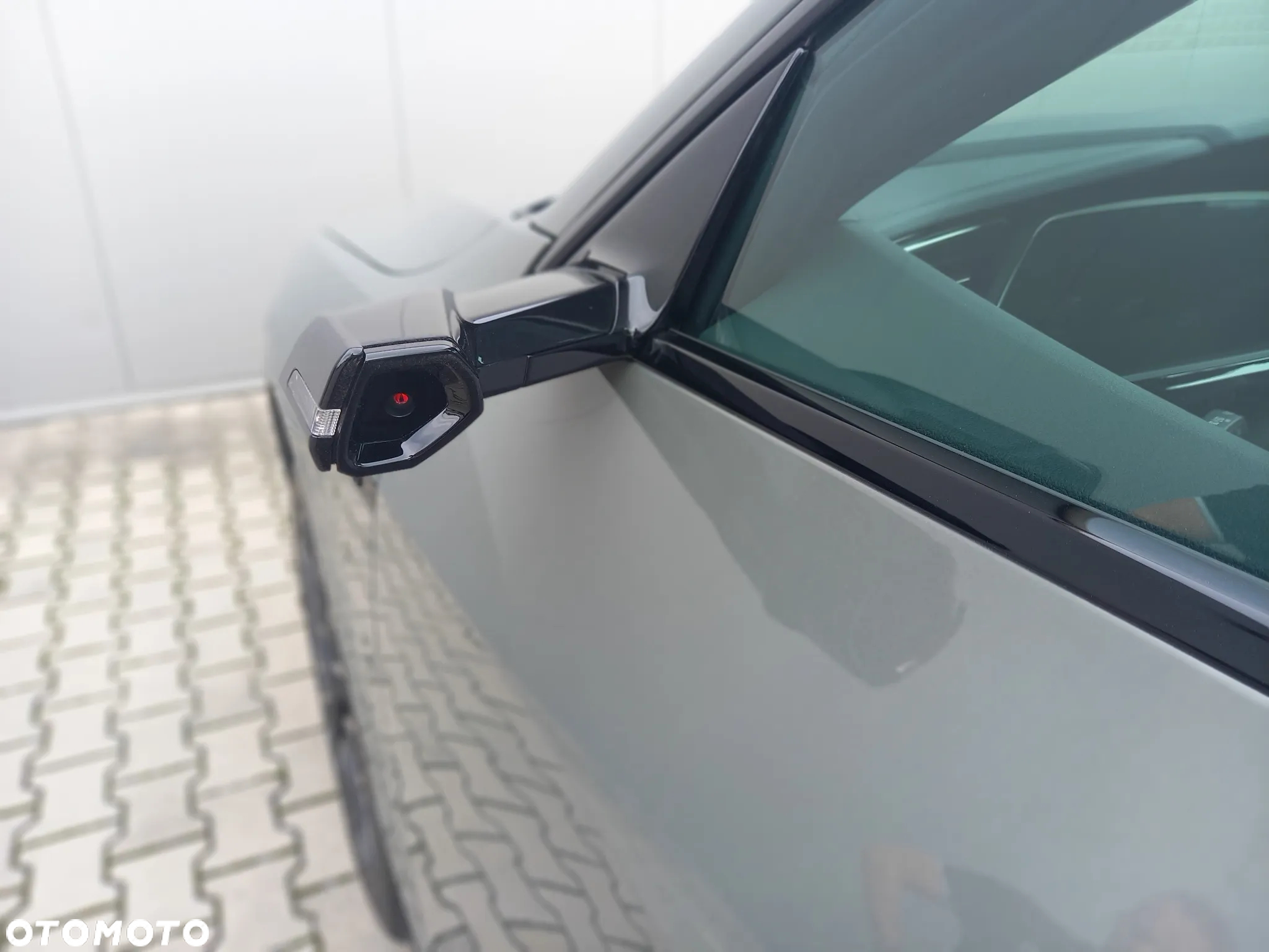 Audi Q8 e-tron 50 95kWh Quattro S Line - 18