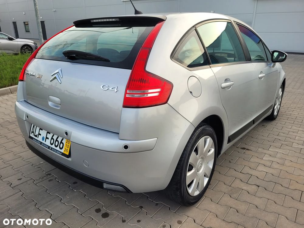 Citroën C4 VTi 120 Selection - 7