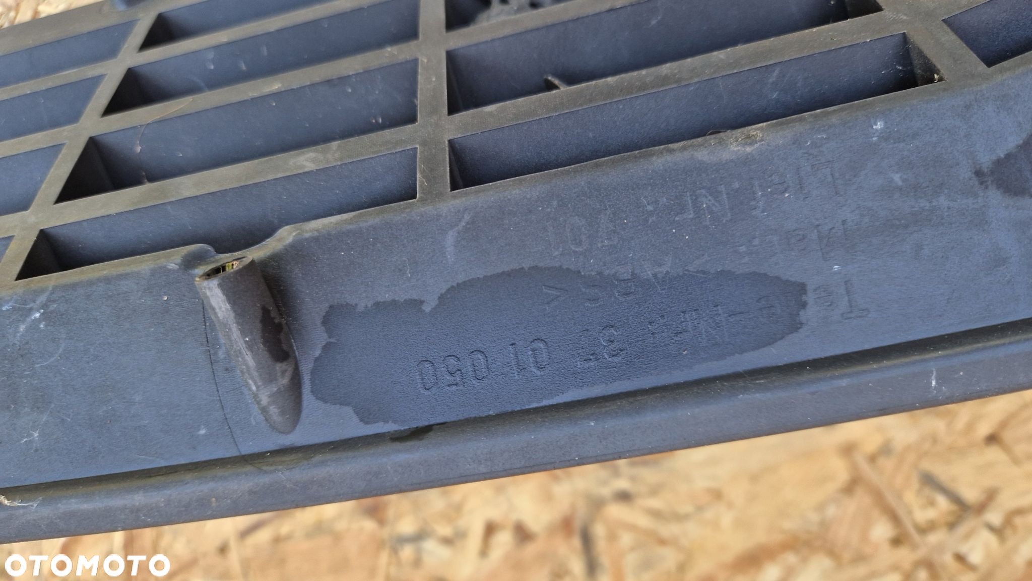 OPEL MERIVA IRMSCHER ATRAPA GRILL ZDERZAKA PRZÓD 3701050 - 4