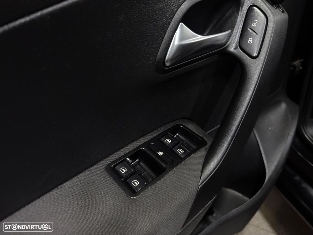 VW Polo 1.2 Confortline - 20