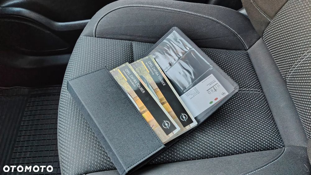 Opel Zafira 1.6 T SIDI Cosmo S&S - 20