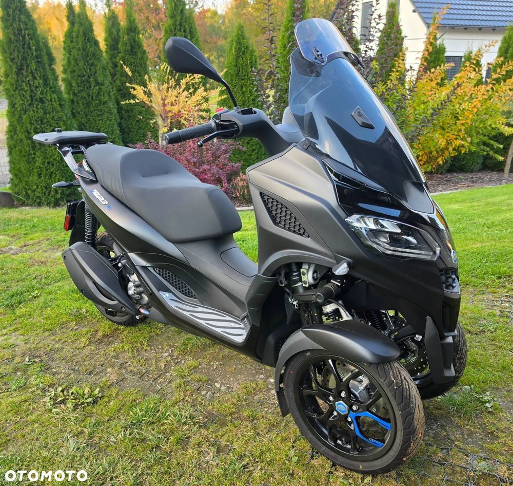 Piaggio MP-3 - 2
