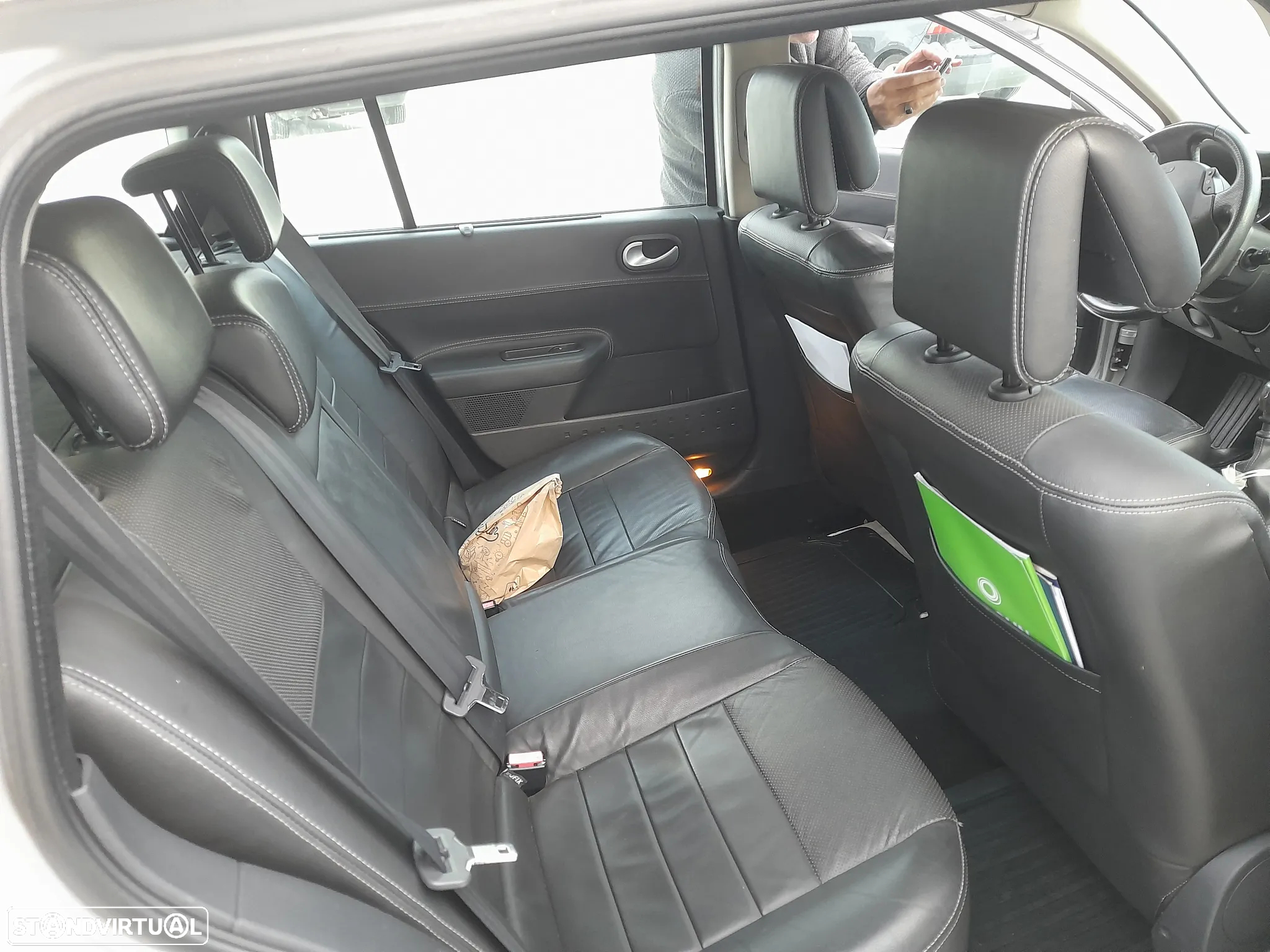 Renault Mégane Break 1.5 dCi Dynamique - 9