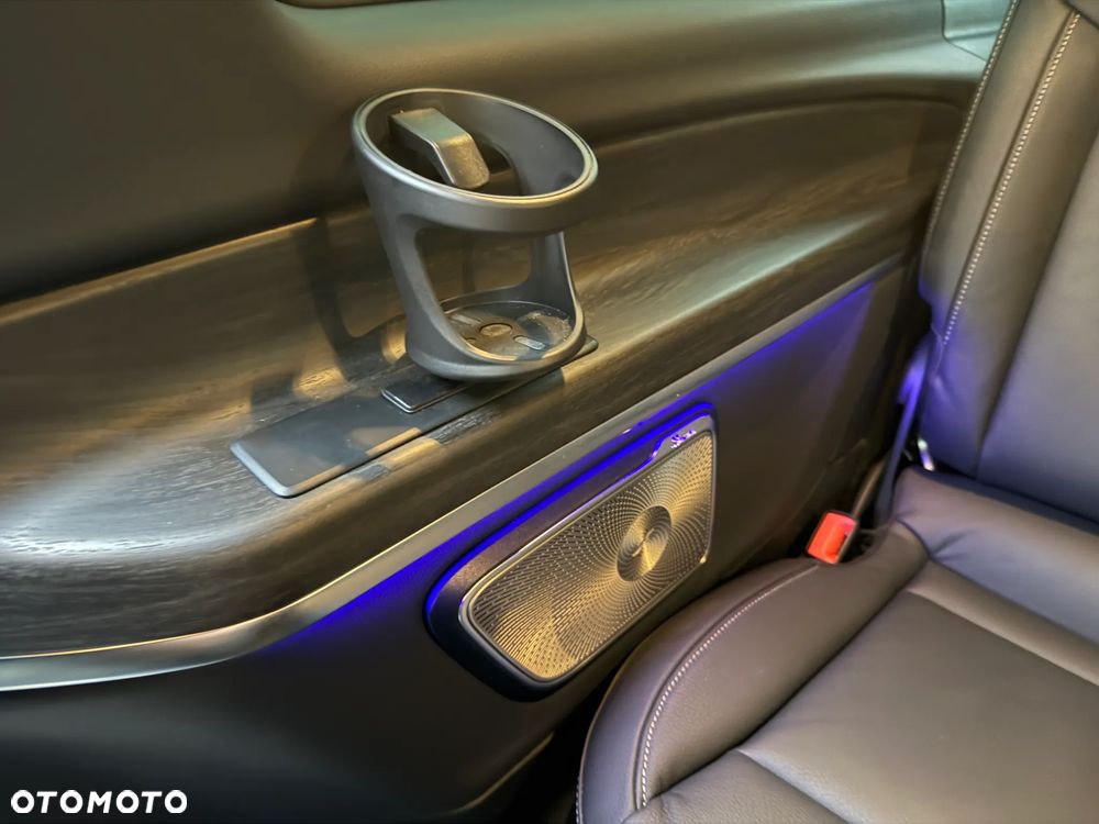 Mercedes-Benz Klasa V 300 d 4-Matic 9G-Tronic Avantgarde (ekstra dł) - 28