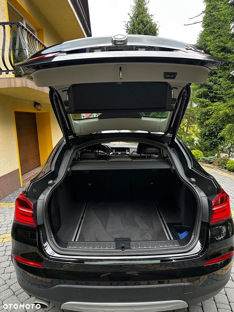 BMW X4 xDrive20d xLine - 22