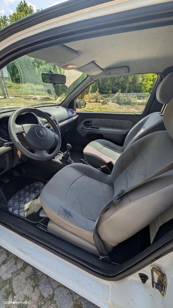Renault Clio 1.5 dCi Confort Authentique - 3