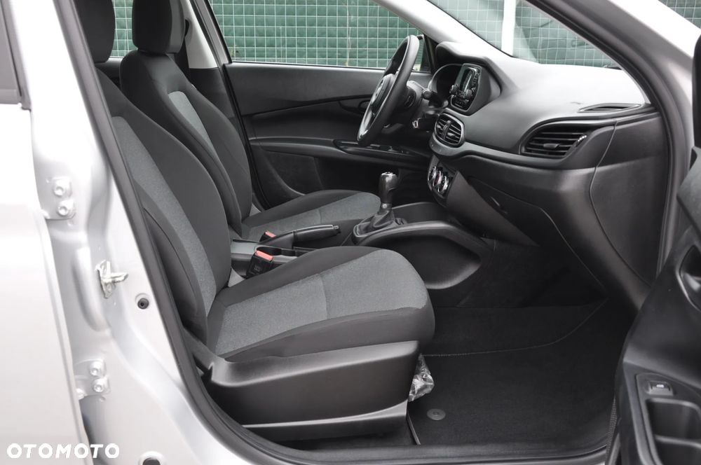 Fiat Tipo 1.0 T3 - 4