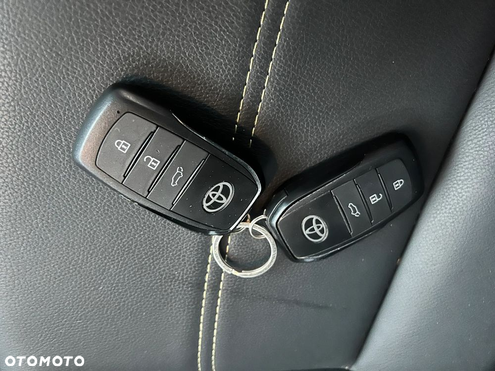 Toyota Yaris Cross Hybrid 1.5 Premiere Edition - 38