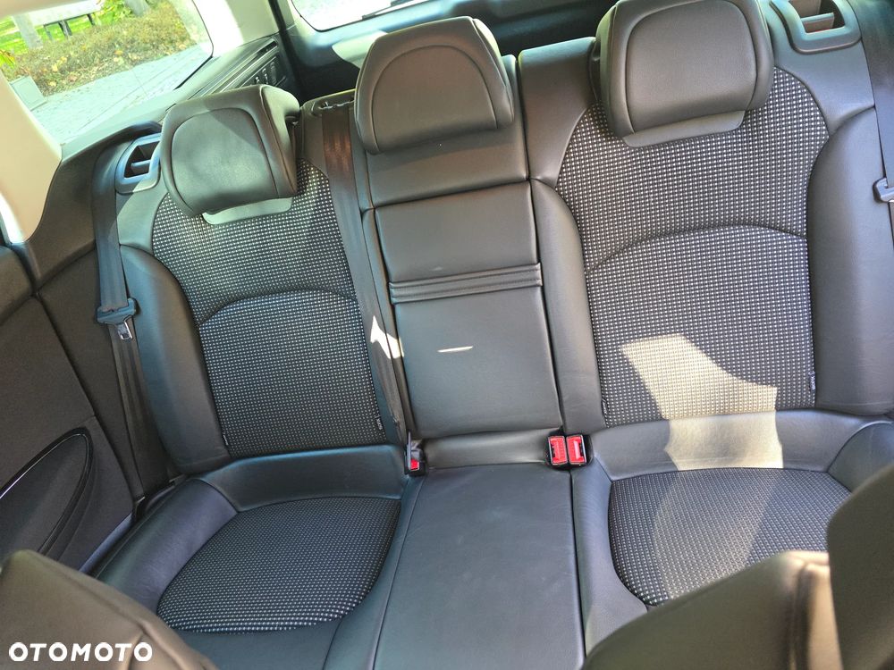 Citroën C5 HDi 165 FAP Exclusive - 19