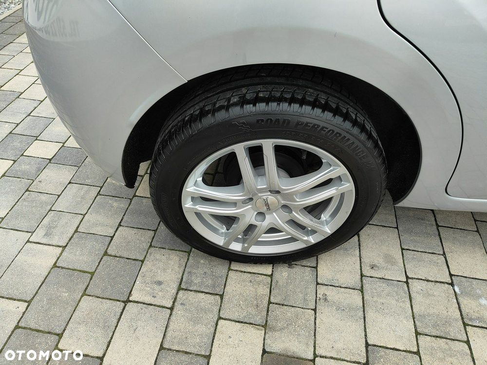 Citroën C3 1.2 PureTech Elle - 29