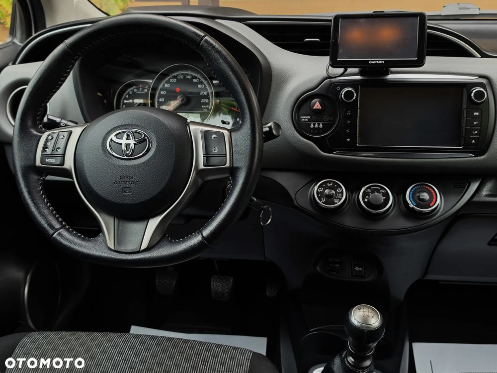 Toyota Yaris 1.33 Luna - 40