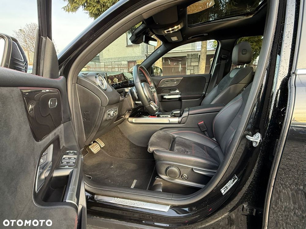 Mercedes-Benz GLB 200 d AMG Line 8G-DCT - 18