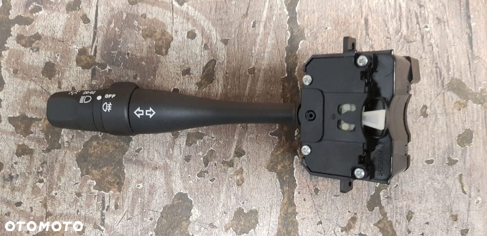 Manetka przełącznik kierunkowskazów Nissan Almera 1996  25540-2F000 - 2