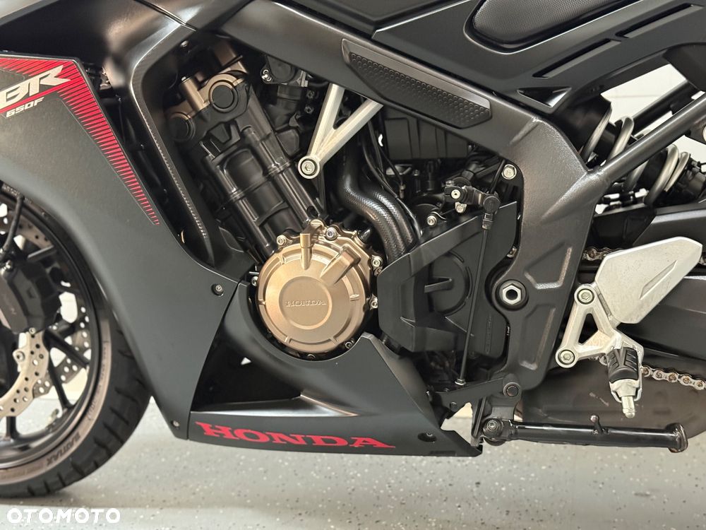 Honda CBR - 18