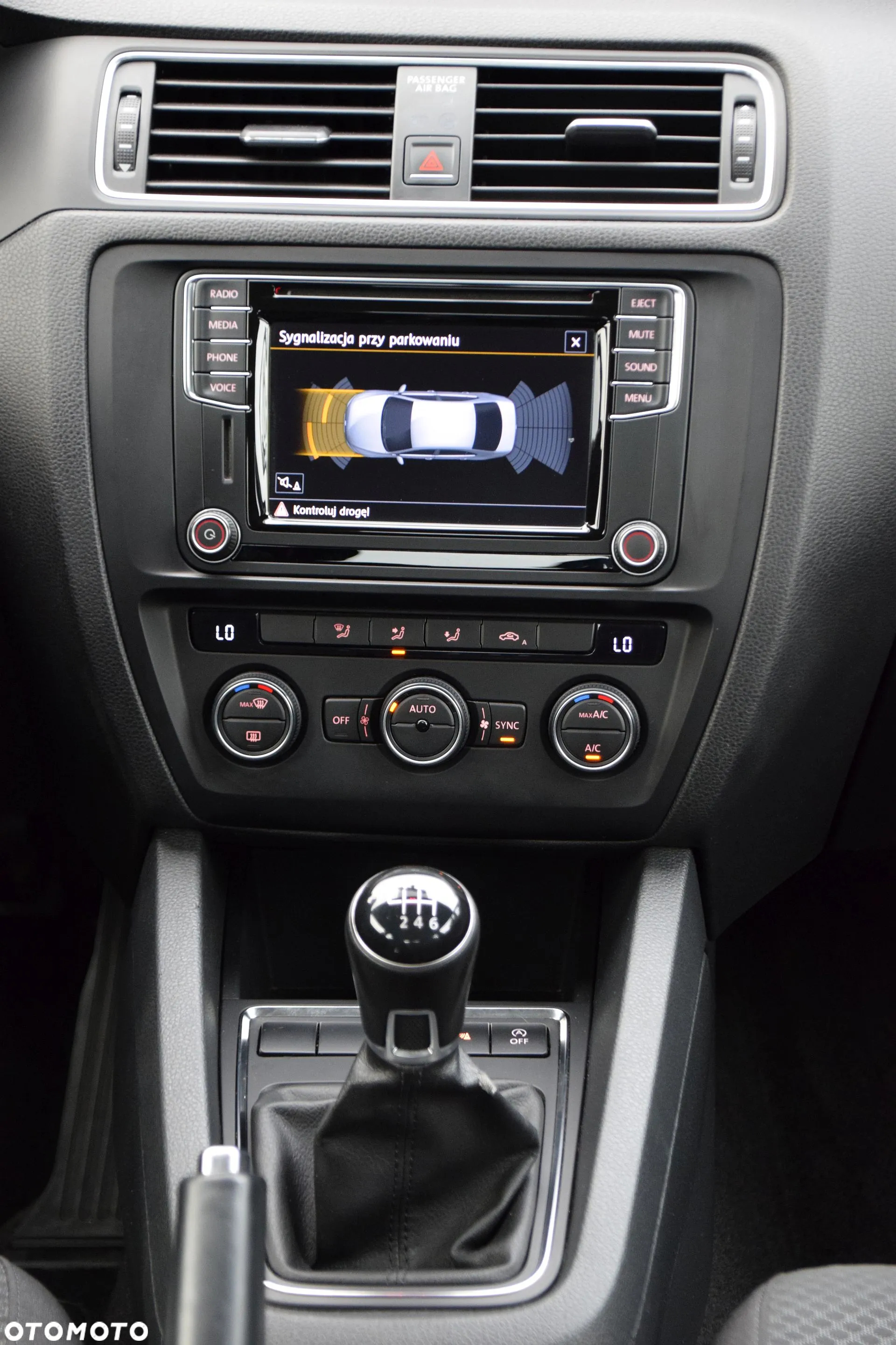 Volkswagen Jetta 1.4 TSI BMT Comfortline - 13
