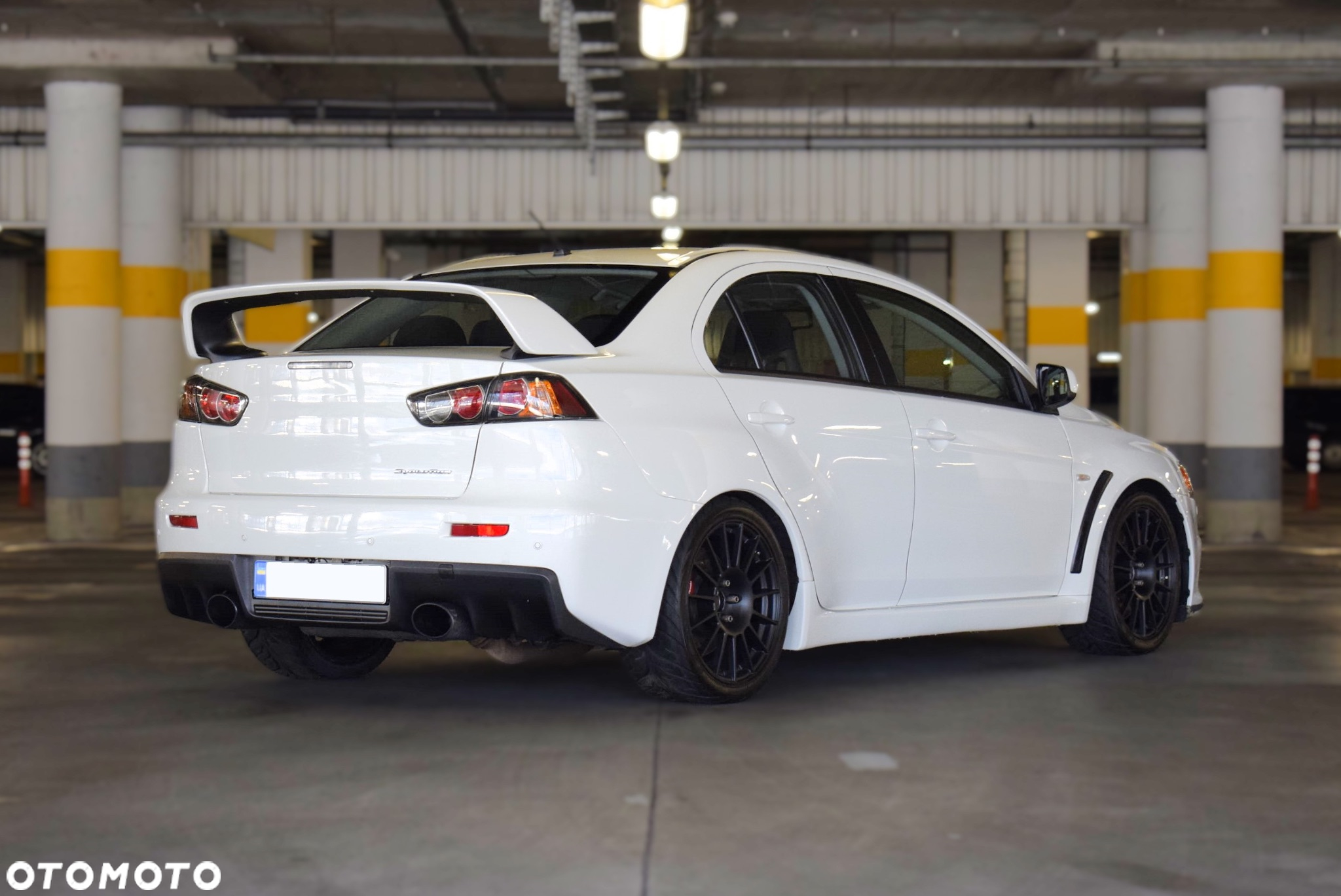 Mitsubishi Lancer Evolution - 2