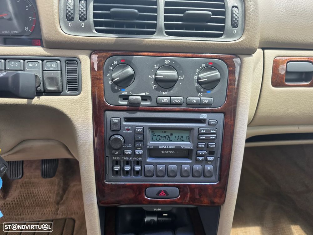Volvo C70 Coupé 2.0 HT - 14