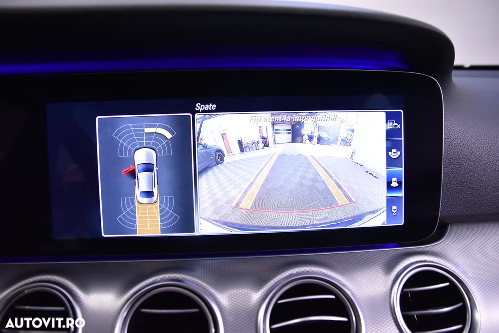 Mercedes-Benz E - 18