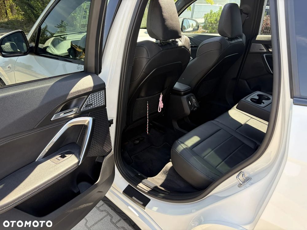 BMW X1 xDrive23i mHEV M Sport - 28