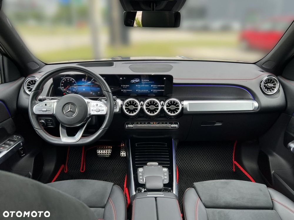 Mercedes-Benz EQB - 18