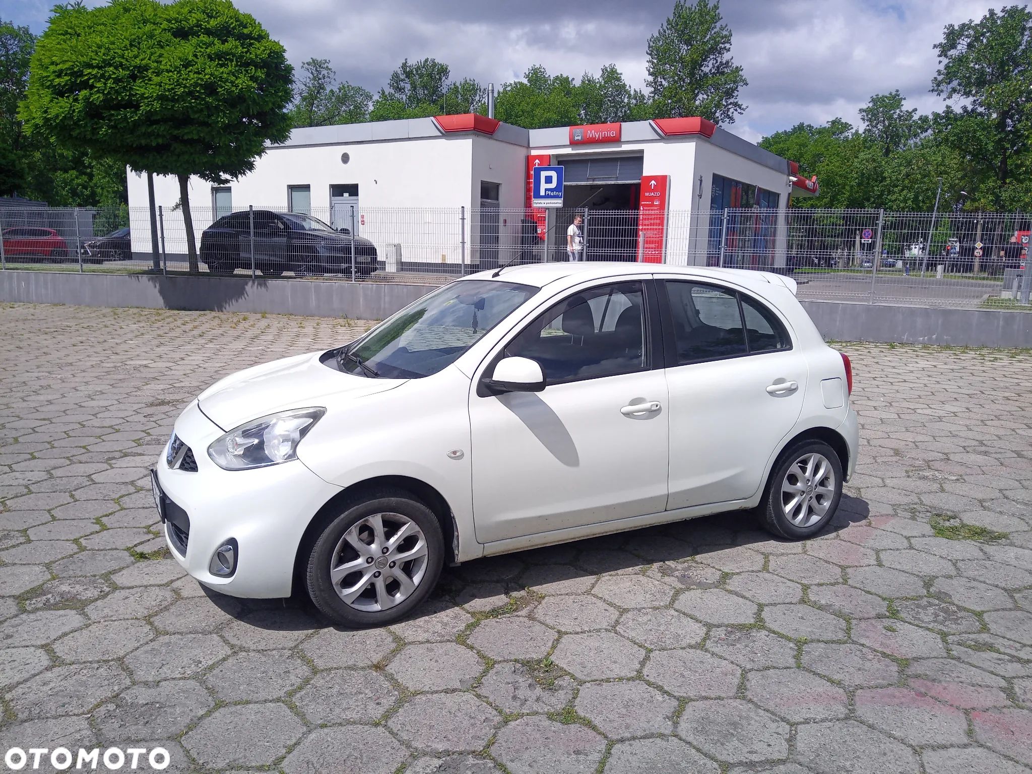 Nissan Micra - 1
