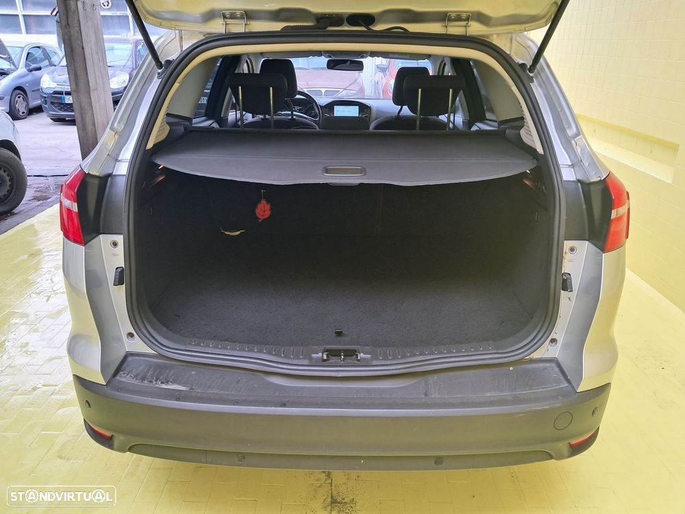 Ford Focus 1.0 EcoBoost Titanium - 14