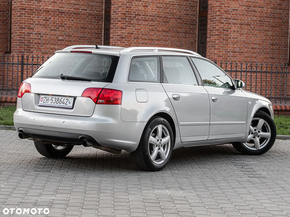 Audi A4 Avant 1.8 T quattro - 13