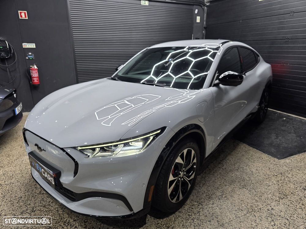 Ford Mustang Mach-E AWD PREMIUM - 6