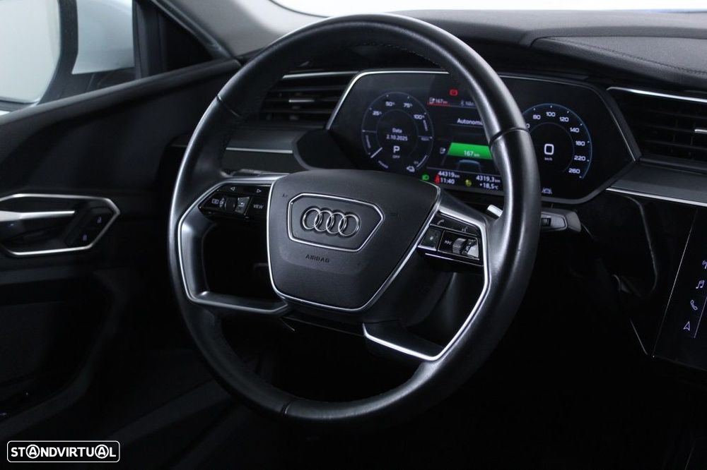 Audi Q8 e-Tron Sportback 55 quattro Advanced - 17